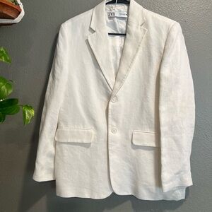 Zara women’s white Blazer